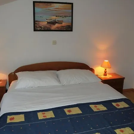 Apartment Radovan *